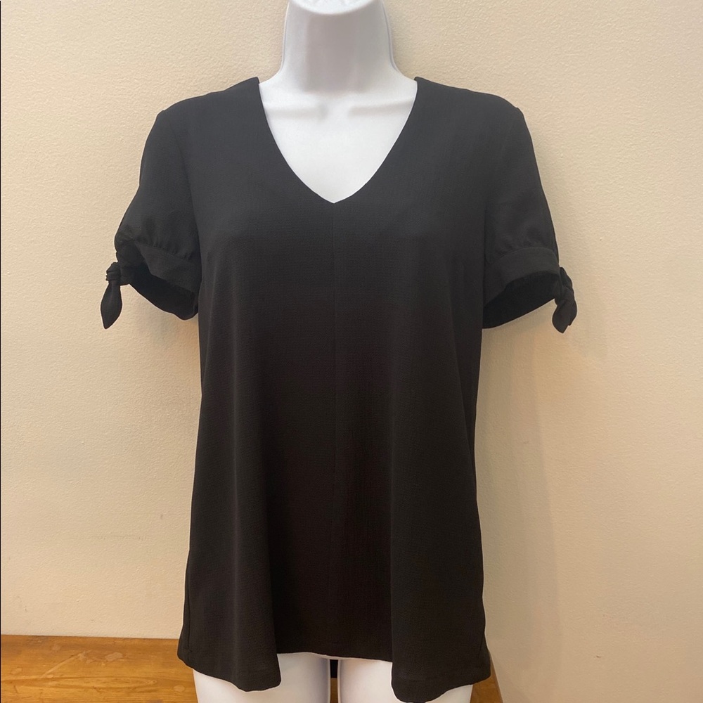 ModCloth Womens Black Top With Tie At Sleeves Size Small